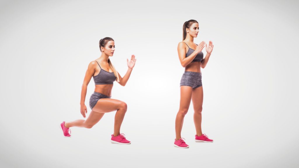 Dynamic stretches for runners: Walking lunges